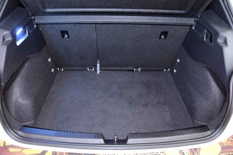 CUPRA Born Alpha 58 150kW/204PS