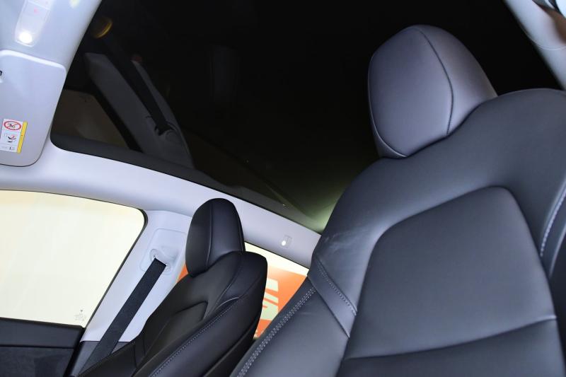 Tesla Model Y Long Range AWD 75kWh