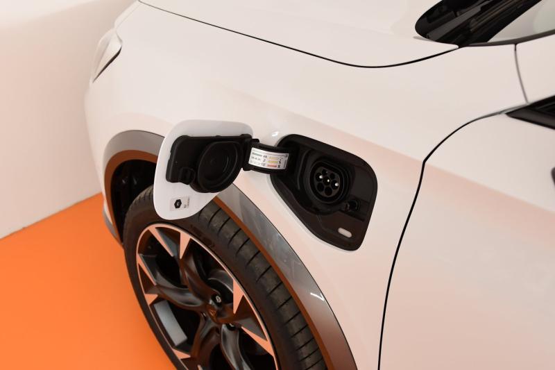 CUPRA Formentor e-HYBRID 204 PS DSG