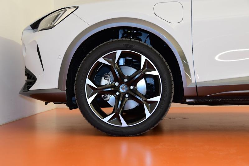 CUPRA Formentor e-HYBRID 204 PS DSG