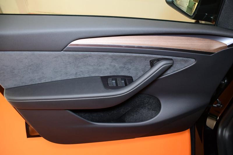 Tesla Model Y Long Range AWD 75kWh