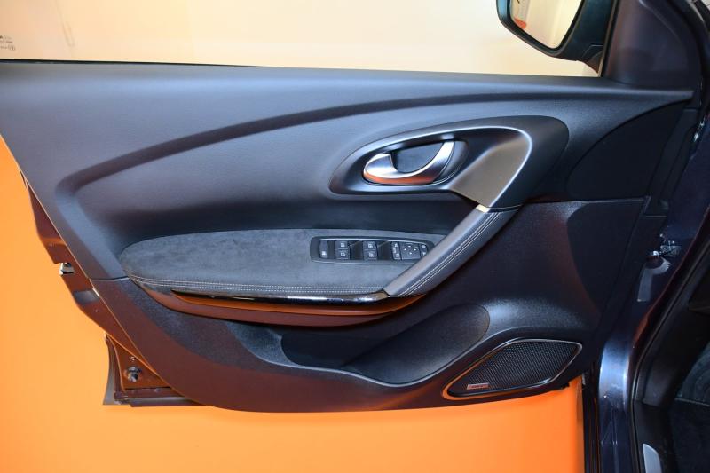 Renault Kadjar TCe 140 PF EDC Black Edition