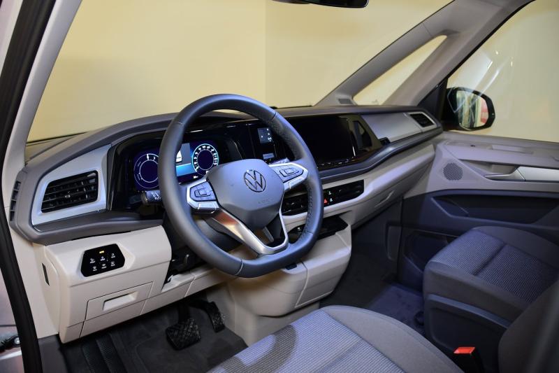 VW Multivan Business eHybrid