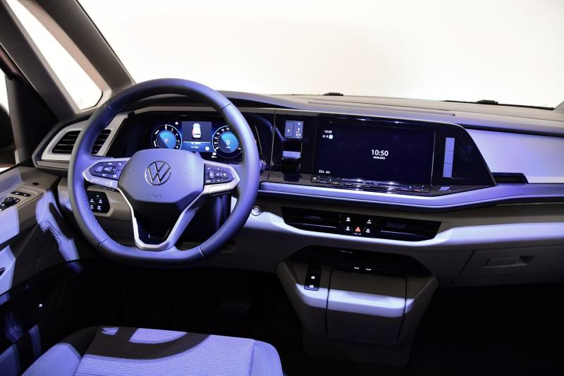 VW Multivan Business eHybrid