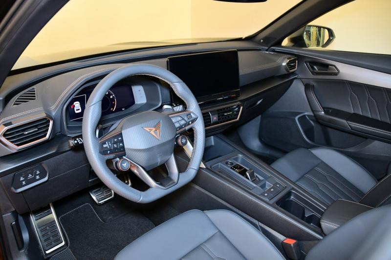 CUPRA Formentor VZ5 2.5 TSI 390 PS DSG 4Drive