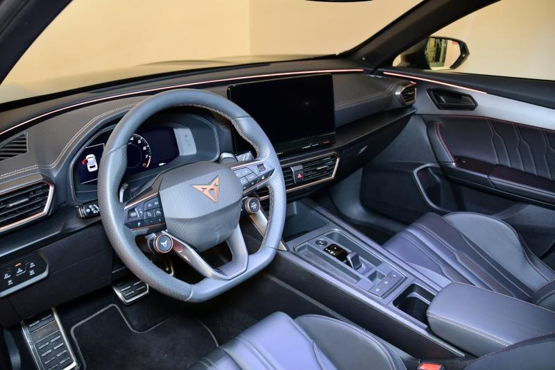 CUPRA Formentor VZ5 2.5 TSI 390 PS DSG 4Drive