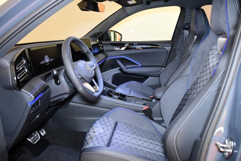 VW Tiguan R-Line TDI DSG