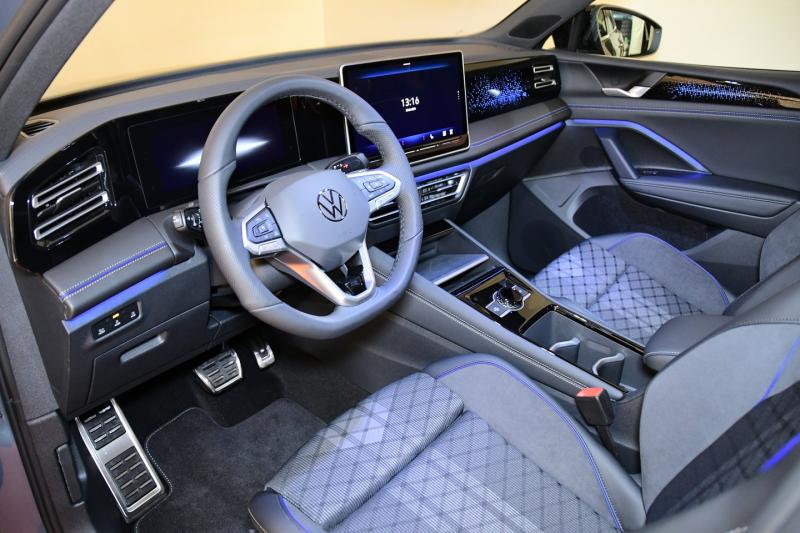 VW Tiguan R-Line TDI DSG