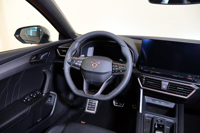 CUPRA Leon SP Kombi VZ eHYBRID DSG 180/245