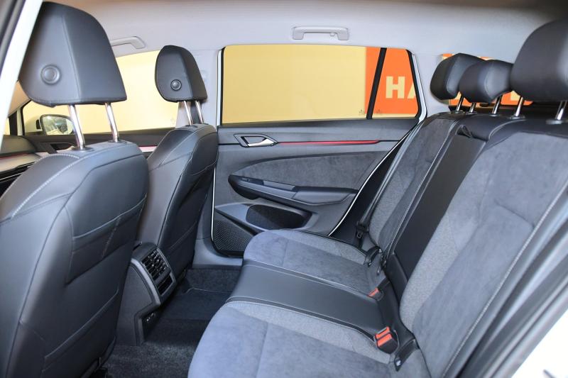 VW Golf Variant Life TSI