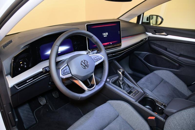 VW Golf Variant Life TSI