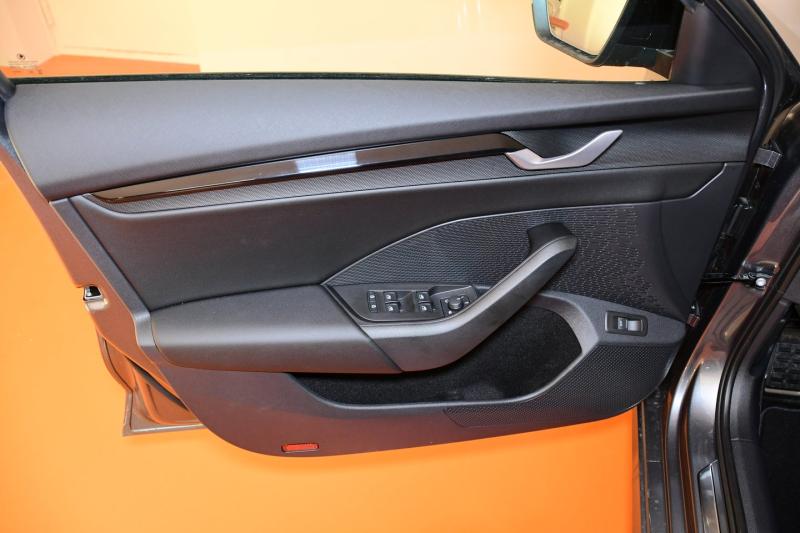 Škoda Octavia Combi Sportline TDI DSG