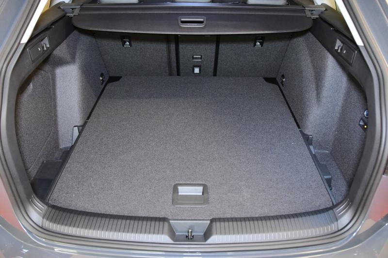 VW Golf Variant Life TSI