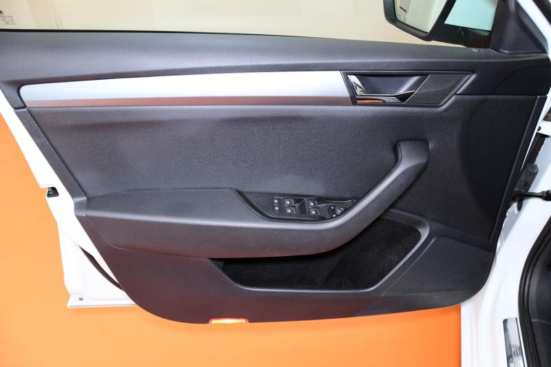 Škoda Superb Combi Style 4x4