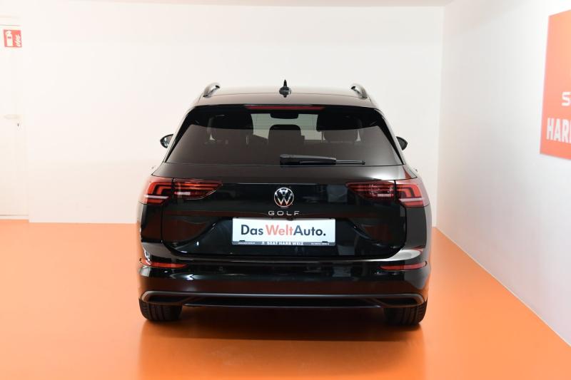 VW Golf Variant Life TDI BRIDGING