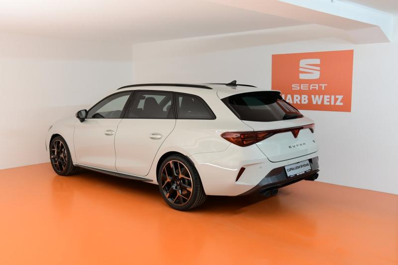 CUPRA Leon SP Kombi VZ 2.0 TSI DSG 4Drive