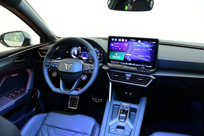 CUPRA Leon SP Kombi VZ 2.0 TSI DSG 4Drive