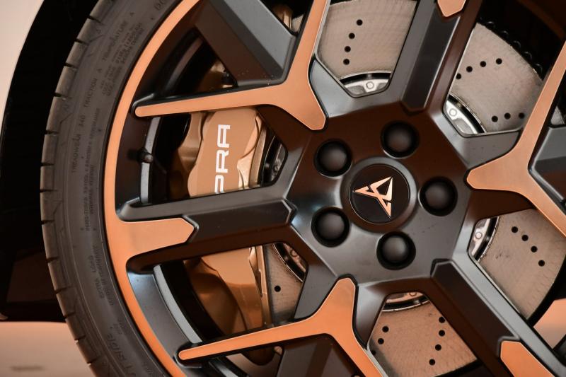 CUPRA Leon SP Kombi VZ 2.0 TSI DSG 4Drive