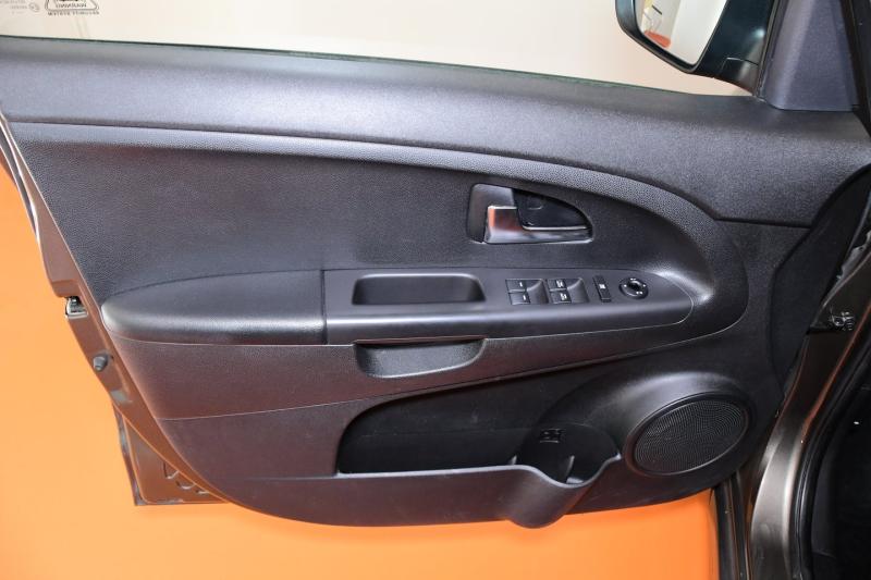 Kia Venga 1,4 MPI ISG Silber