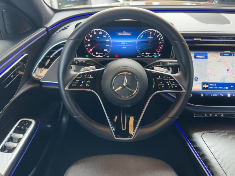 MERCEDES-BENZ E 300 de T 4MATIC