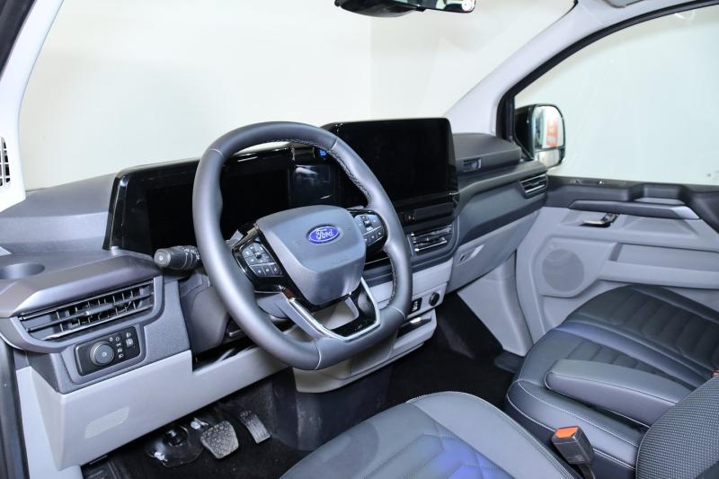 Ford Tourneo Custom Bus 2,0 EcoBlue 320 L1H1
