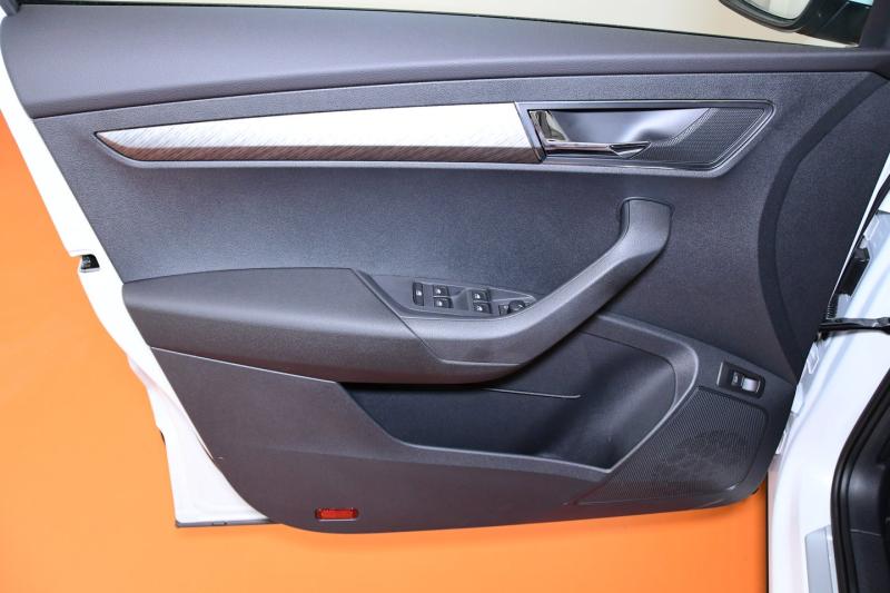 Škoda Karoq Selection TSI