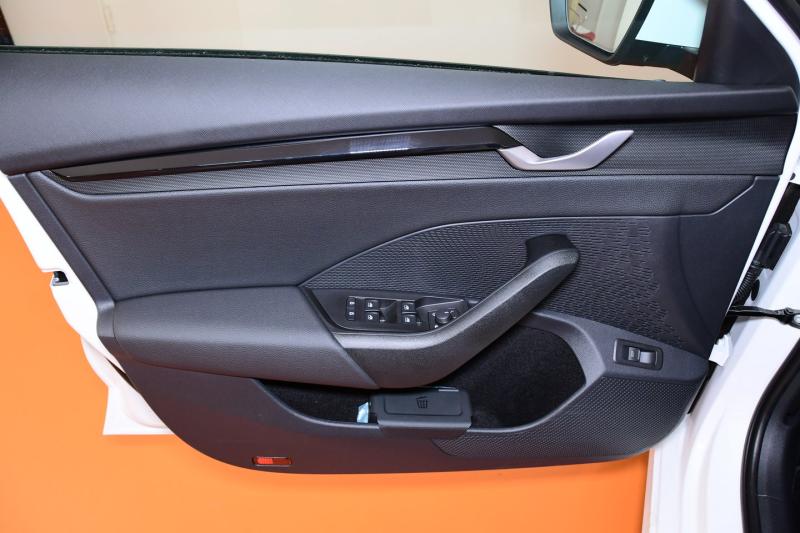 Škoda Octavia Combi Selection TSI