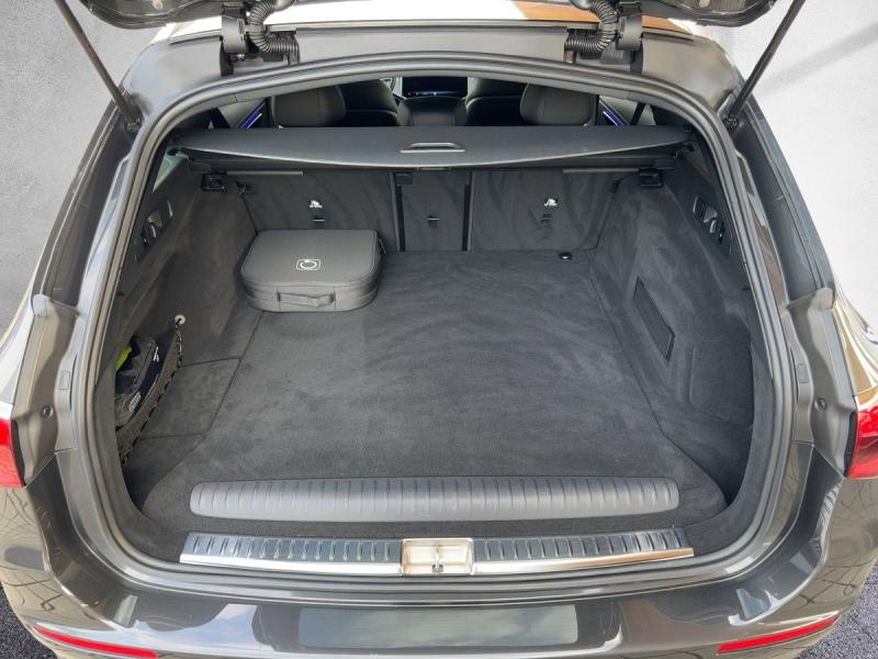 MERCEDES-BENZ E 300 de 4MATIC T-Modell