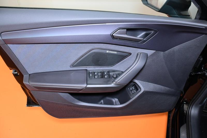 CUPRA Leon SP Kombi VZ e-HYBRID 200/272