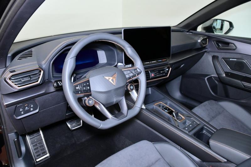 CUPRA Leon SP Kombi VZ e-HYBRID 200/272