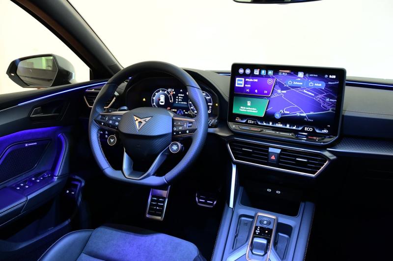 CUPRA Leon SP Kombi VZ e-HYBRID 200/272