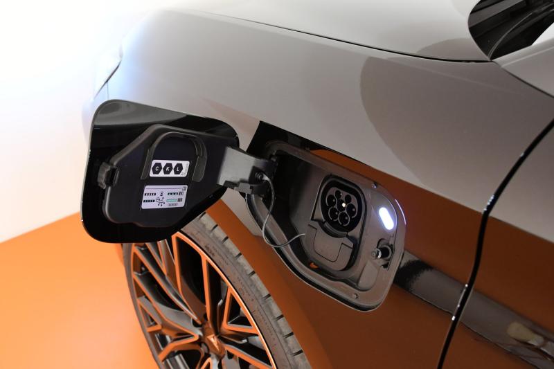 CUPRA Leon SP Kombi VZ e-HYBRID 200/272