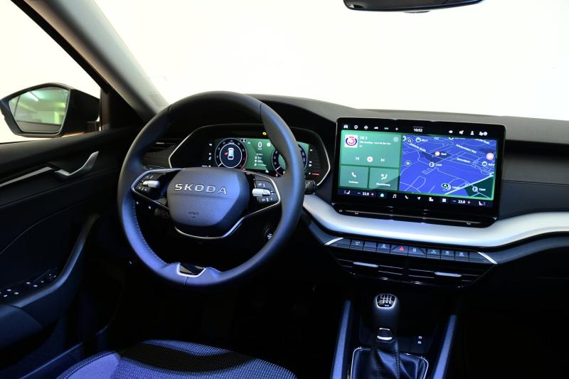 Škoda Octavia Combi Selection TSI