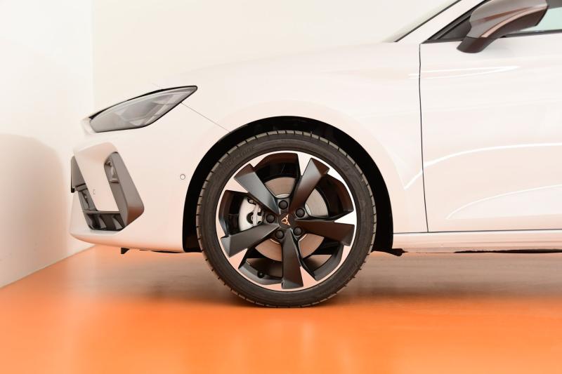 CUPRA Leon SP Kombi 2.0 TSI 204 PS DSG 4Drive