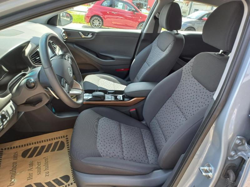 IONIQ Elektro Style BEV 661k-P4/5-O3/4/7