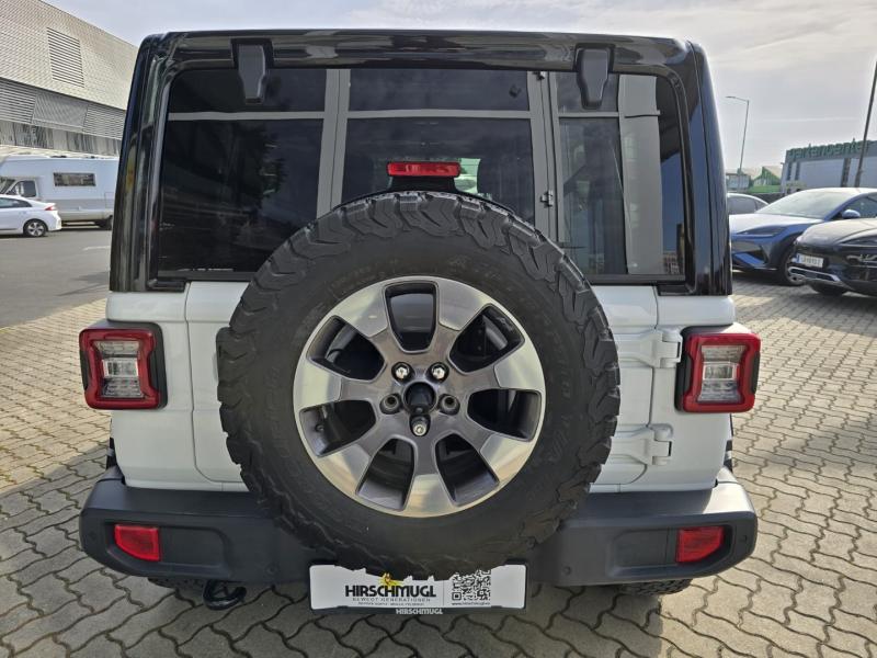 Wrangler Unl. Sahara 2.2D