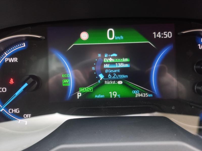 Across 2.5 PHEV E-FOUR E-CVT flash