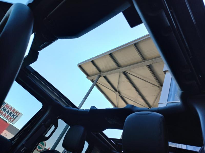 Wrangler Plug-In Hybrid RUB PHEV