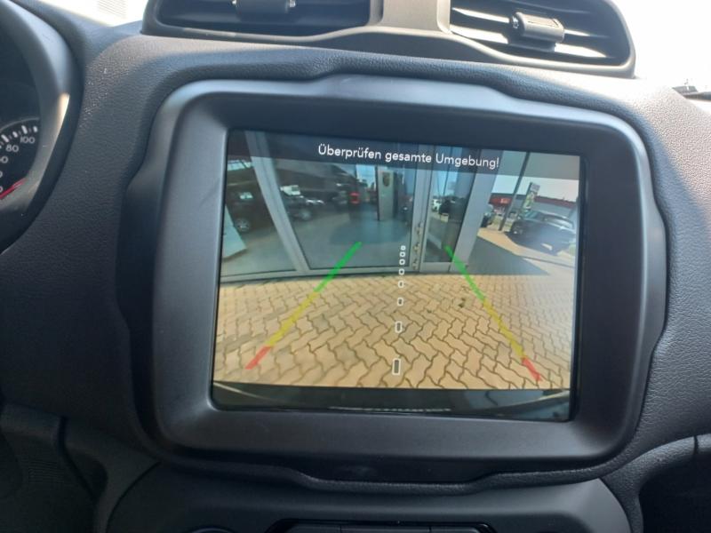 Renegade E-Hybrid 1.5 T4 Fwd DCT 7 E-Hybrid Altitude