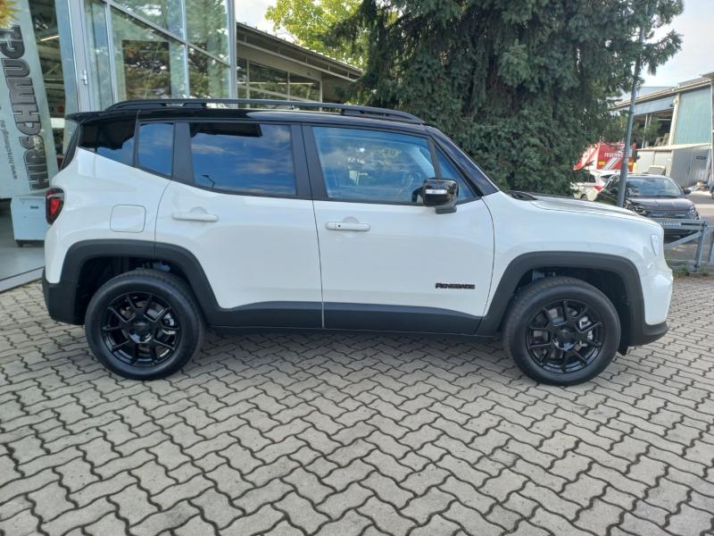 Renegade Upland 1.3 PHEV 190PS AT 4xe