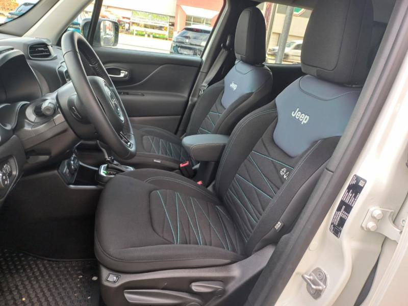 Renegade Upland 1.3 PHEV 190PS AT 4xe