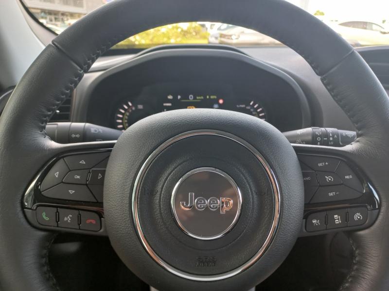 Renegade Upland 1.3 PHEV 190PS AT 4xe