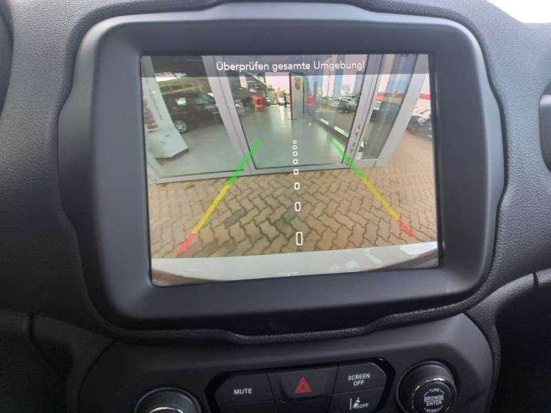 Renegade Upland 1.3 PHEV 190PS AT 4xe