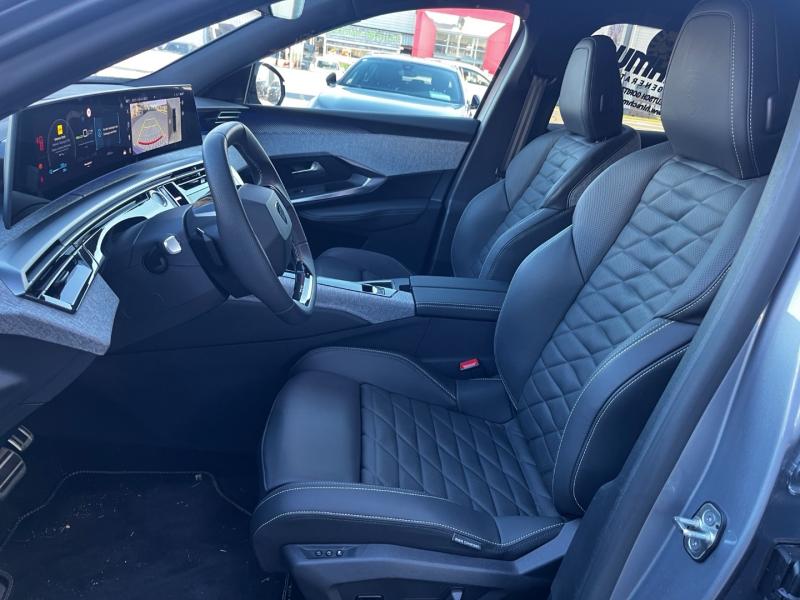 E-3008 GT Elektromotor 210 (Batterie 73 kWh)