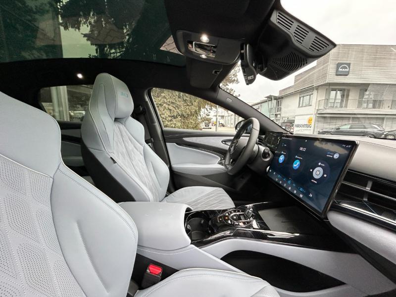 Seal Excellence AWD