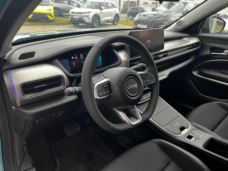 Avenger Elektro 54 kWh 156 PS Altitude