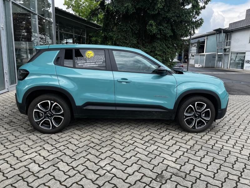 Avenger Elektro 54 kWh 156 PS Altitude