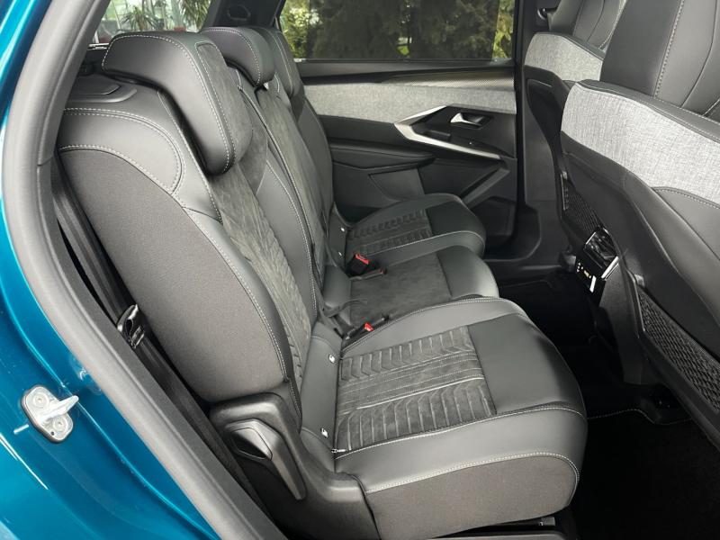 5008 GT Hybrid 145 e-DCS6