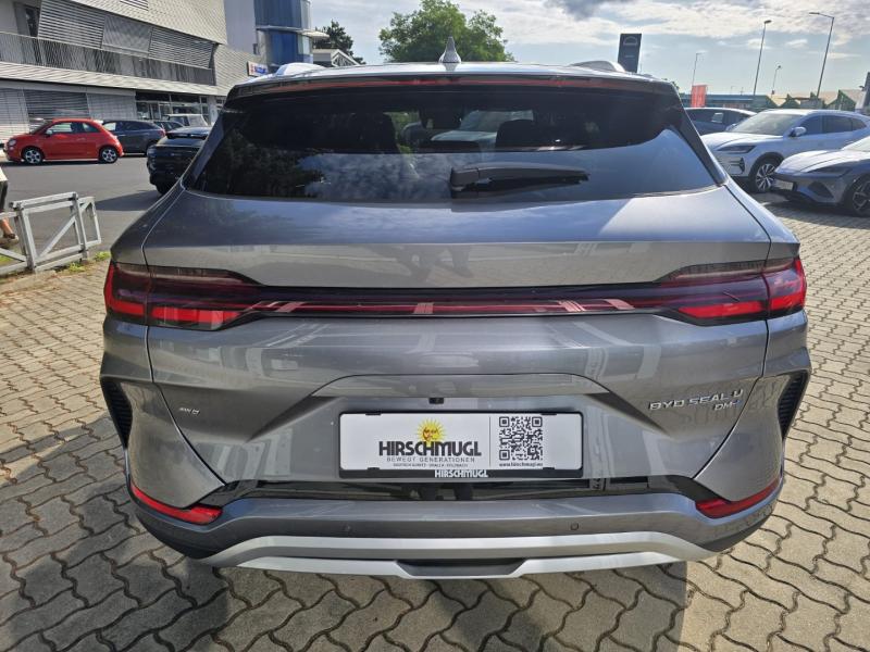 Seal U DM-i Design AWD