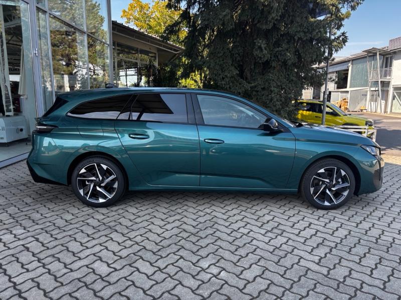 308 SW ALLURE Hybrid 145 e-DCS6 (1PP5C5PJHWBYA0E0)